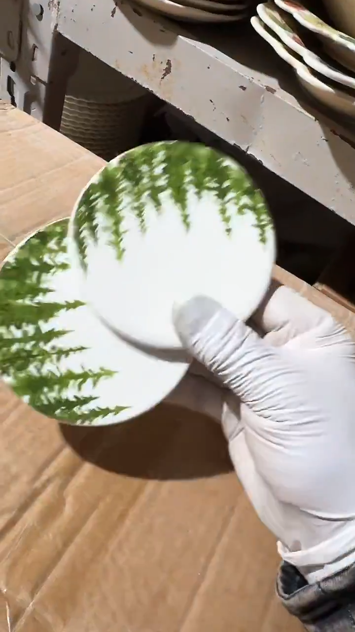 陶瓷2个小碟子微瑕 凑满20元包邮