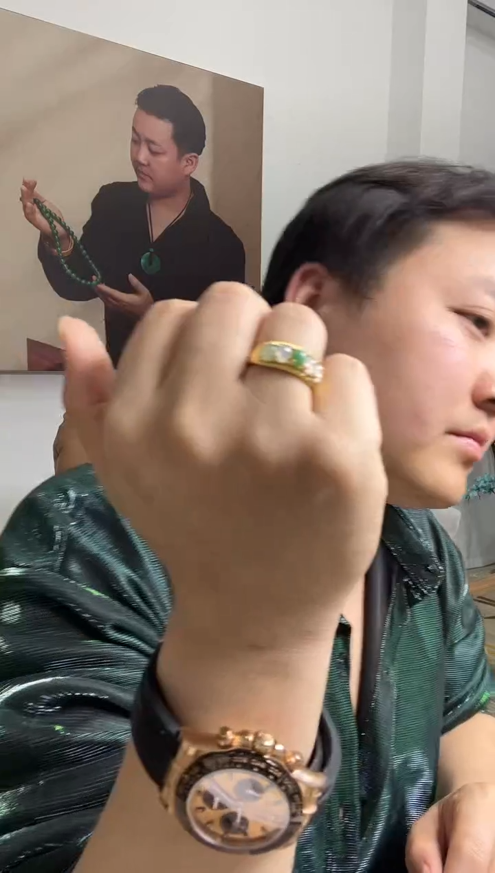 【闪购商品】翡翠颈饰未镶嵌戒指