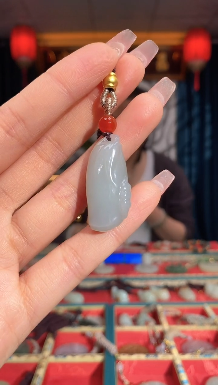 【闪购商品】和田玉颈饰未镶嵌竹节