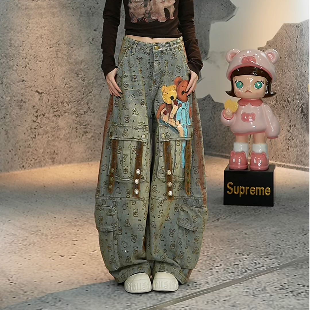 加薄绒2025冬季新款原创设计手绘小熊提花弯刀牛仔裤女阔腿裤子