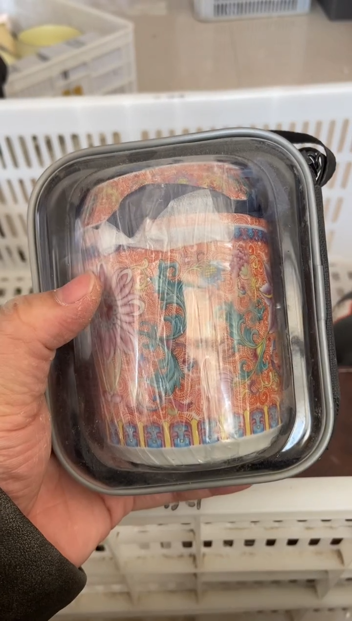 杯子瓷无运费险有瑕疵的摄影的产品有使用过的痕迹有点脏介意勿拍