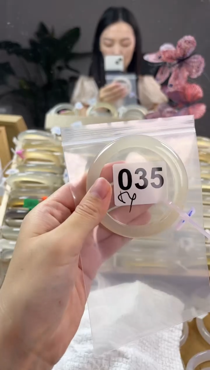 玛瑙/玉髓手镯未镶嵌035