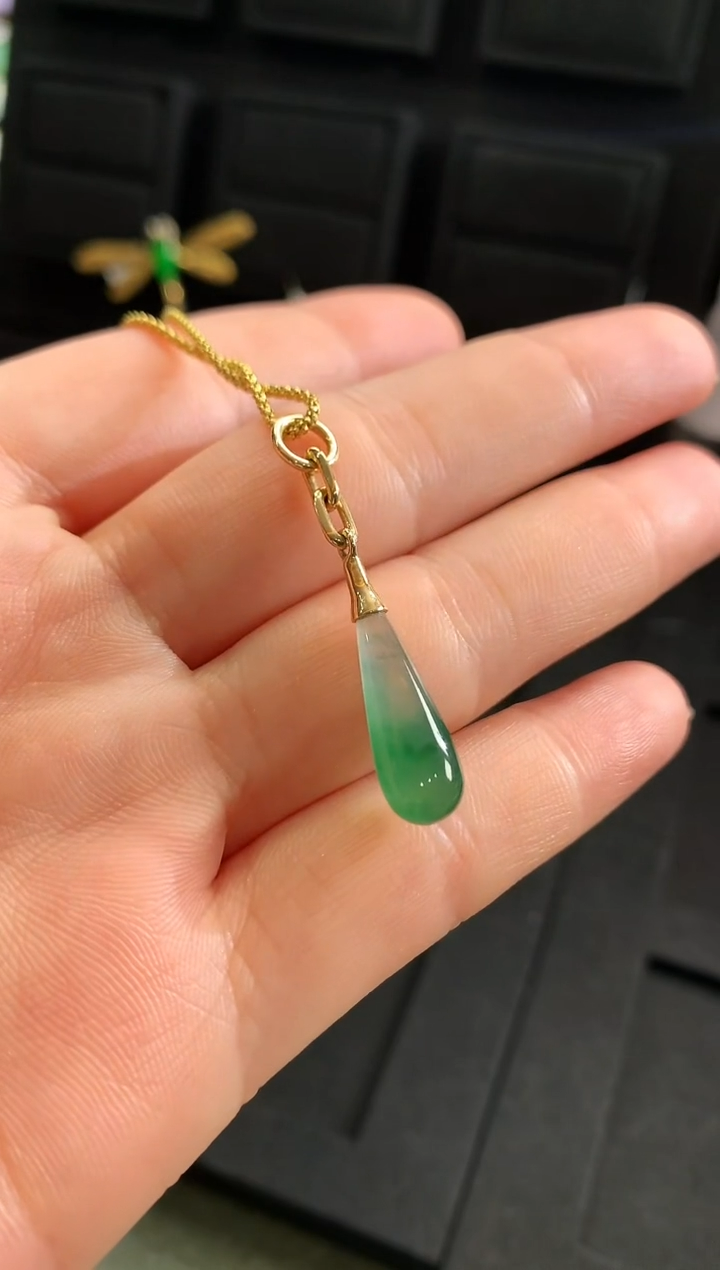 【闪购商品】翡翠吊坠(不含链)18K金镶嵌吊坠