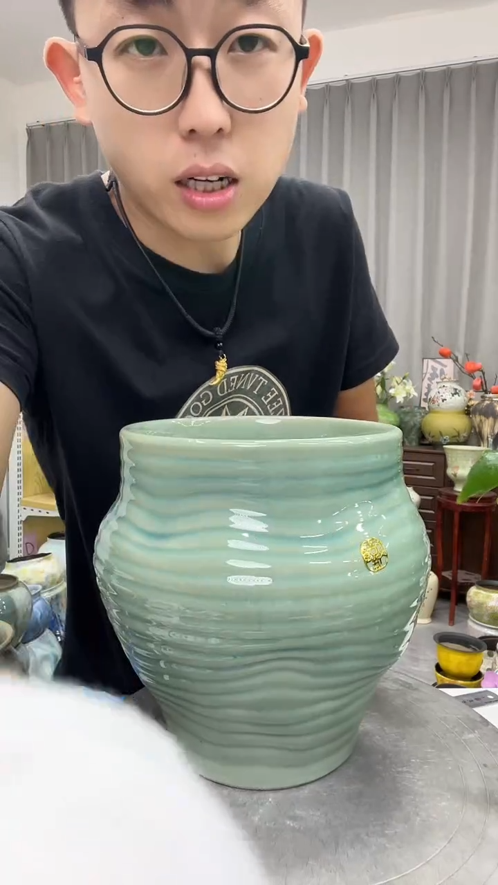   微瑕 底部高温开裂   陶瓷花盆 9.1     直播链接      