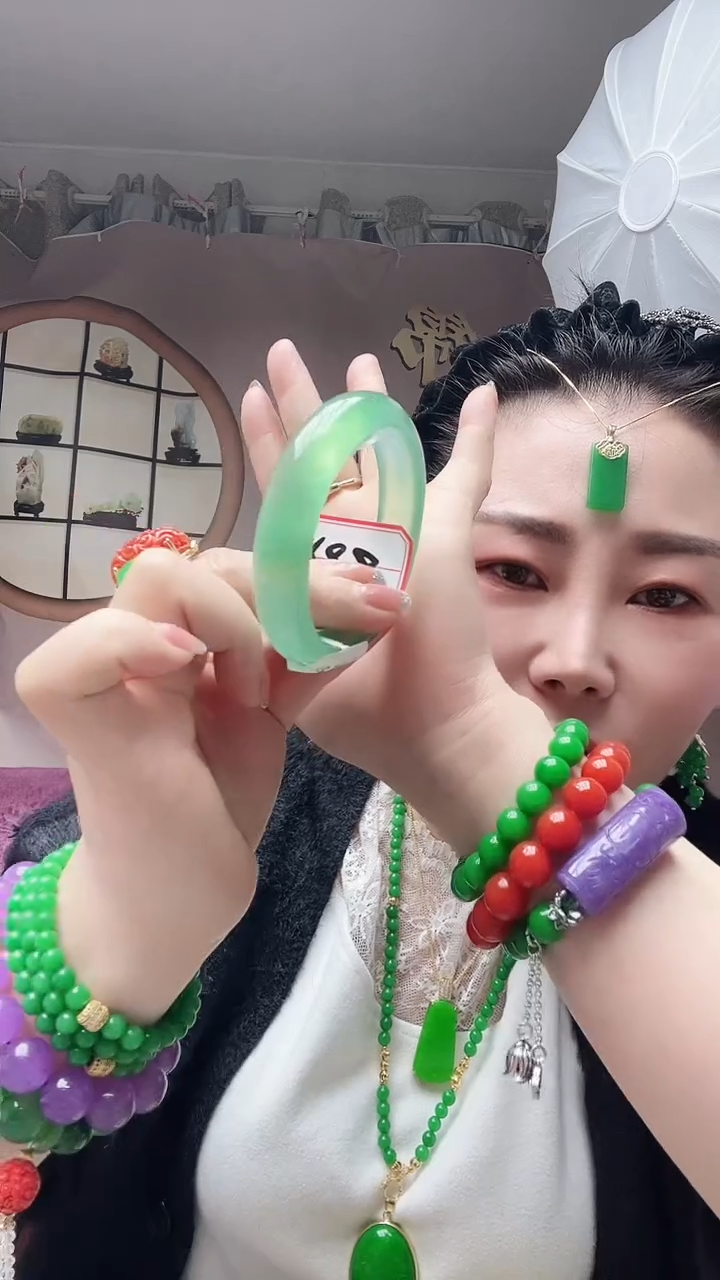 【闪购商品】翡翠手镯未镶嵌X88号手镯58圈口