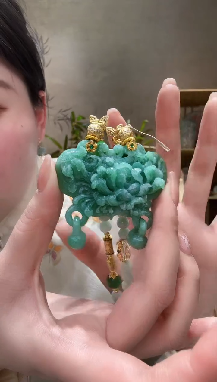 【闪购商品】翡翠颈饰未镶嵌吊坠