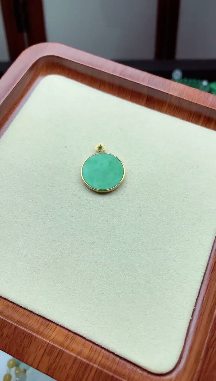 【闪购商品】翡翠手链未镶嵌翡翠