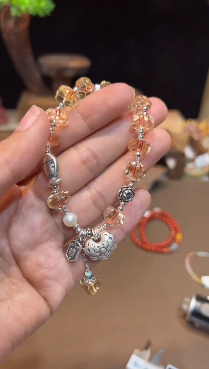 【闪购商品】水晶手链银S925镶嵌手饰@@E5810