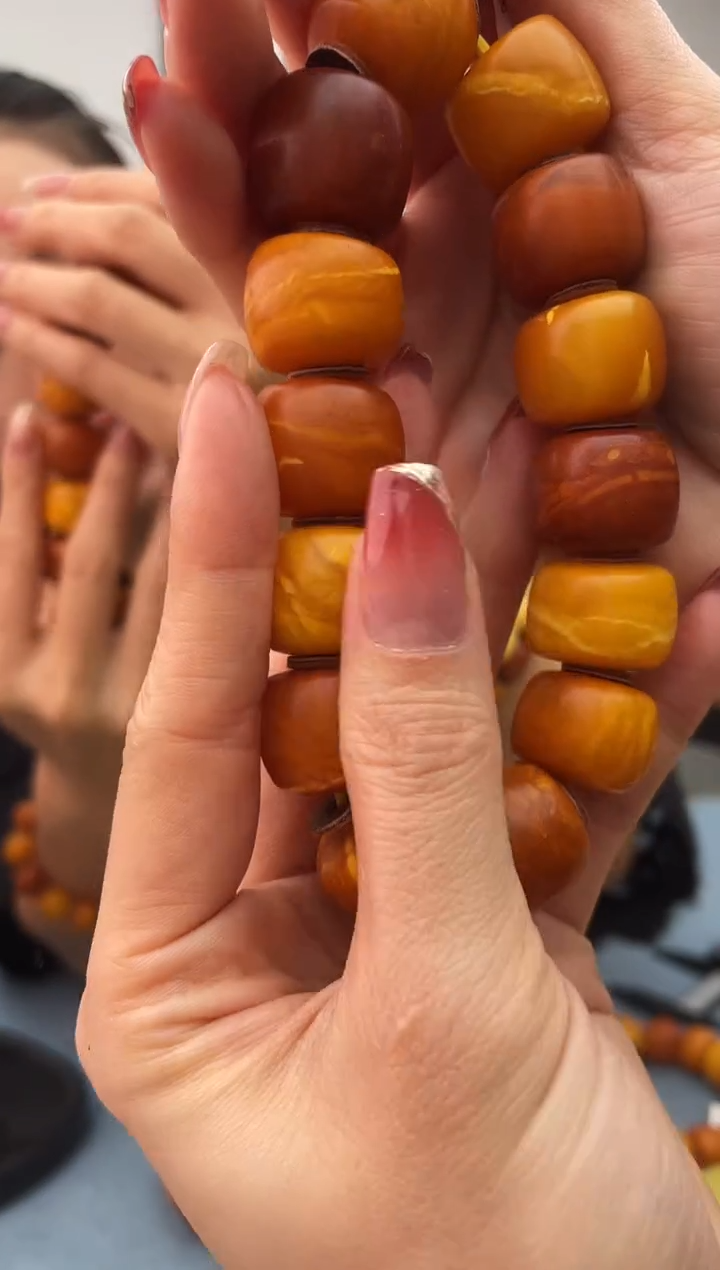 【闪购商品】蜜蜡珠宝奇石未镶嵌假一赔十，多样性发一件067