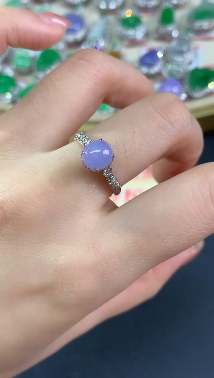 18K金镶嵌戒指翡翠戒指|8800