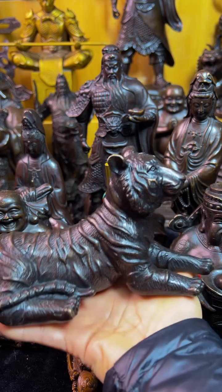 【闪购商品】1案台摆件 物品摆件