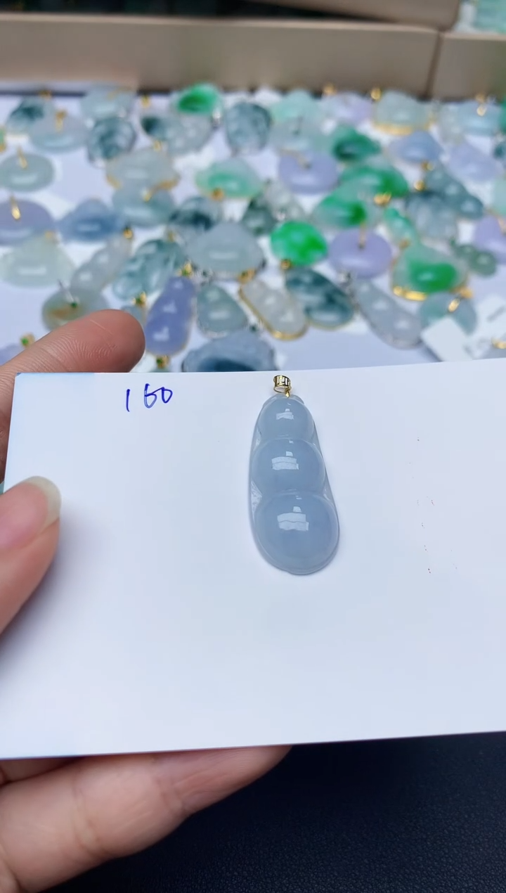 【闪购商品】翡翠颈饰18K金镶嵌天然翡翠A货  