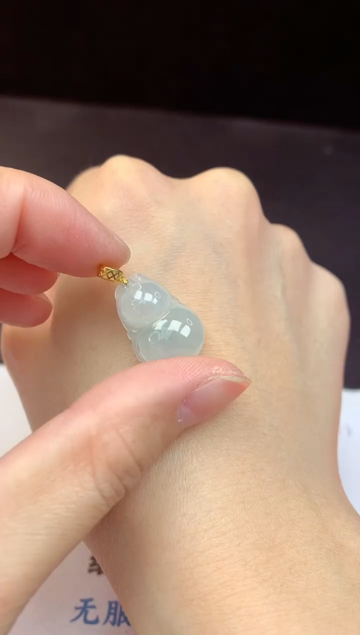 【闪购商品】翡翠颈饰18K金镶嵌多样性随机一件发