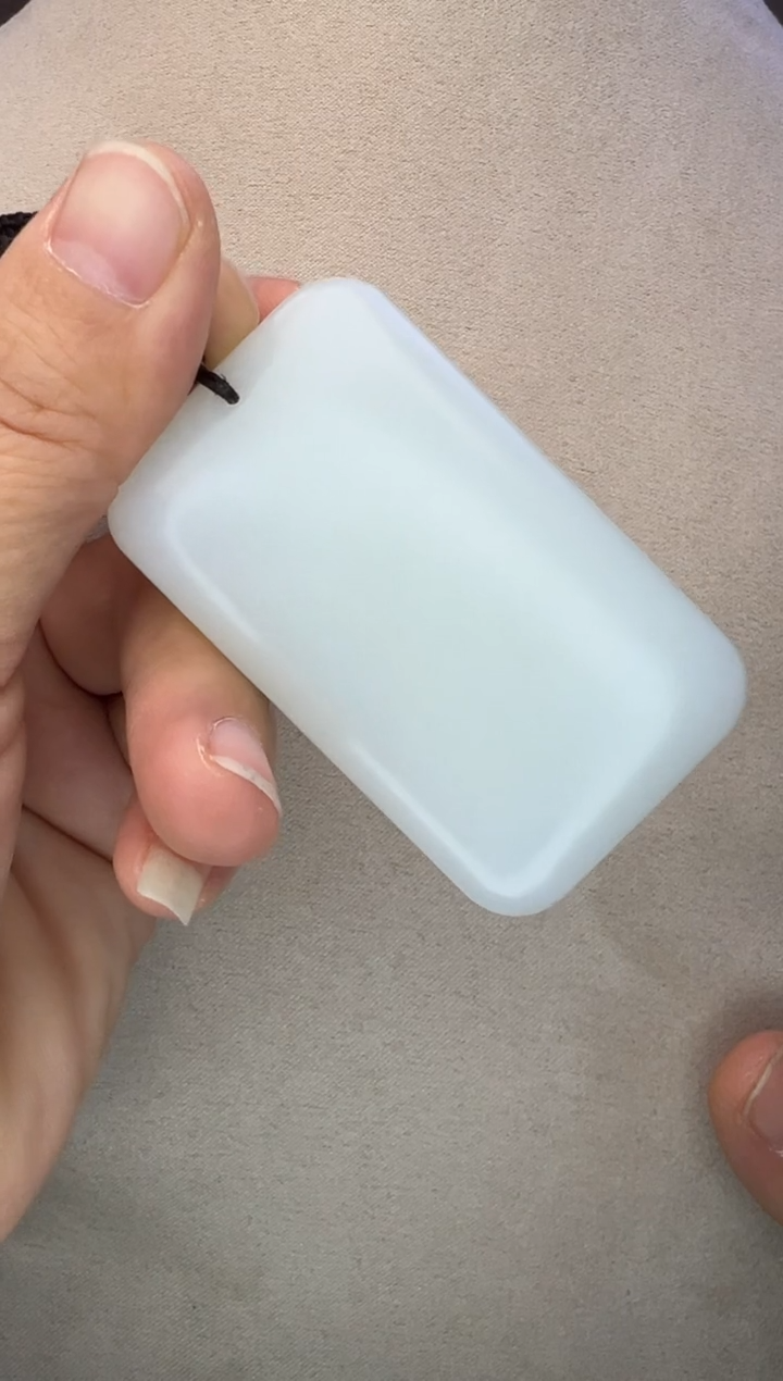 【闪购商品】和田玉颈饰未镶嵌E