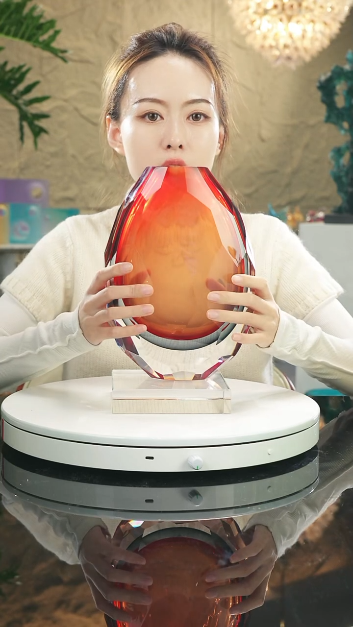 【闪购商品】瓷片设计款花瓶摆件