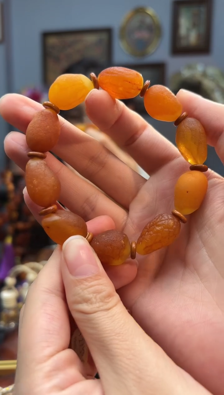 手串琥珀未镶嵌手串