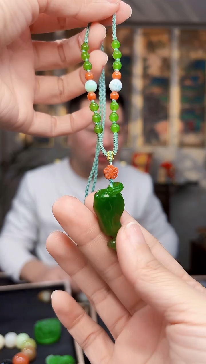 【闪购商品】和田玉挂件未镶嵌拍一发一