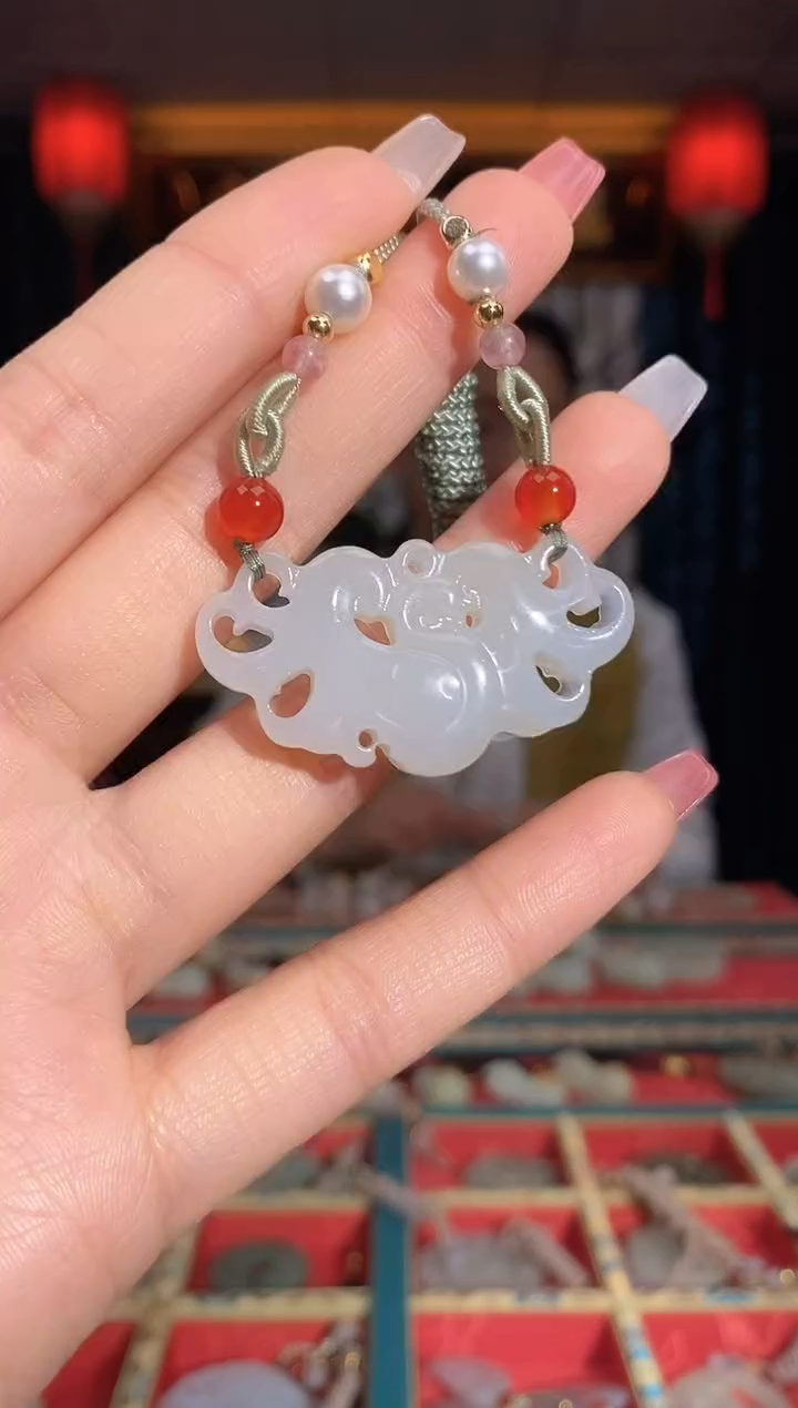 【闪购商品】和田玉颈饰未镶嵌凤凰