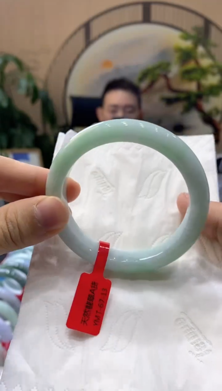 【闪购商品】翡翠手镯未镶嵌00009492
