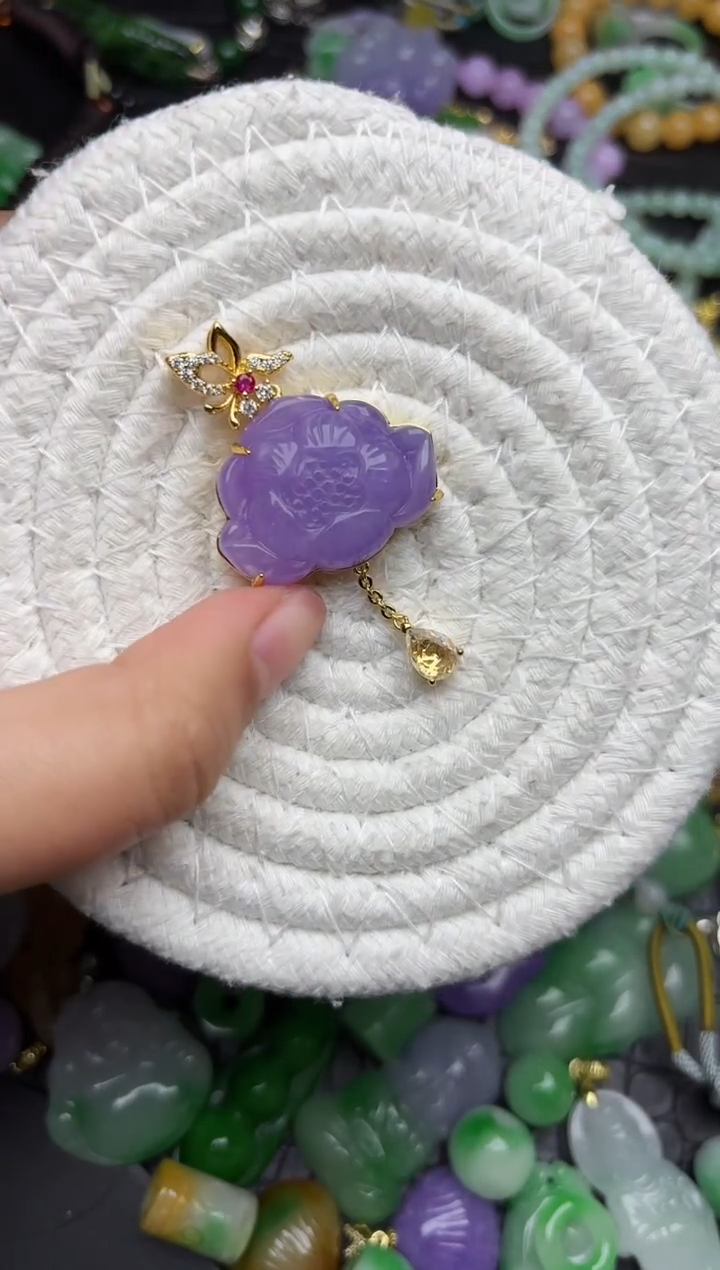 颈饰未镶嵌翡翠缅甸翡翠吊坠