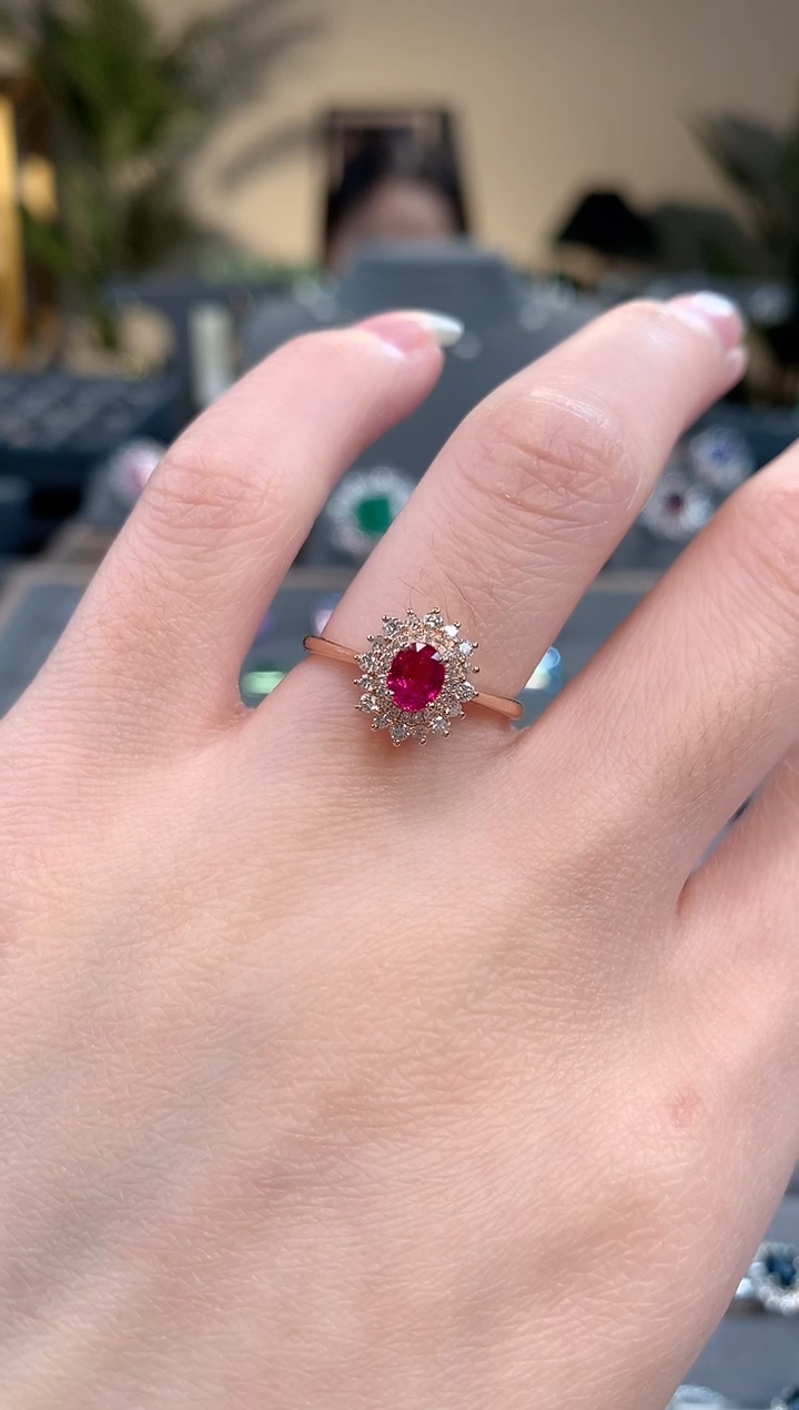 【闪购商品】红宝石戒指18K金镶嵌无烧