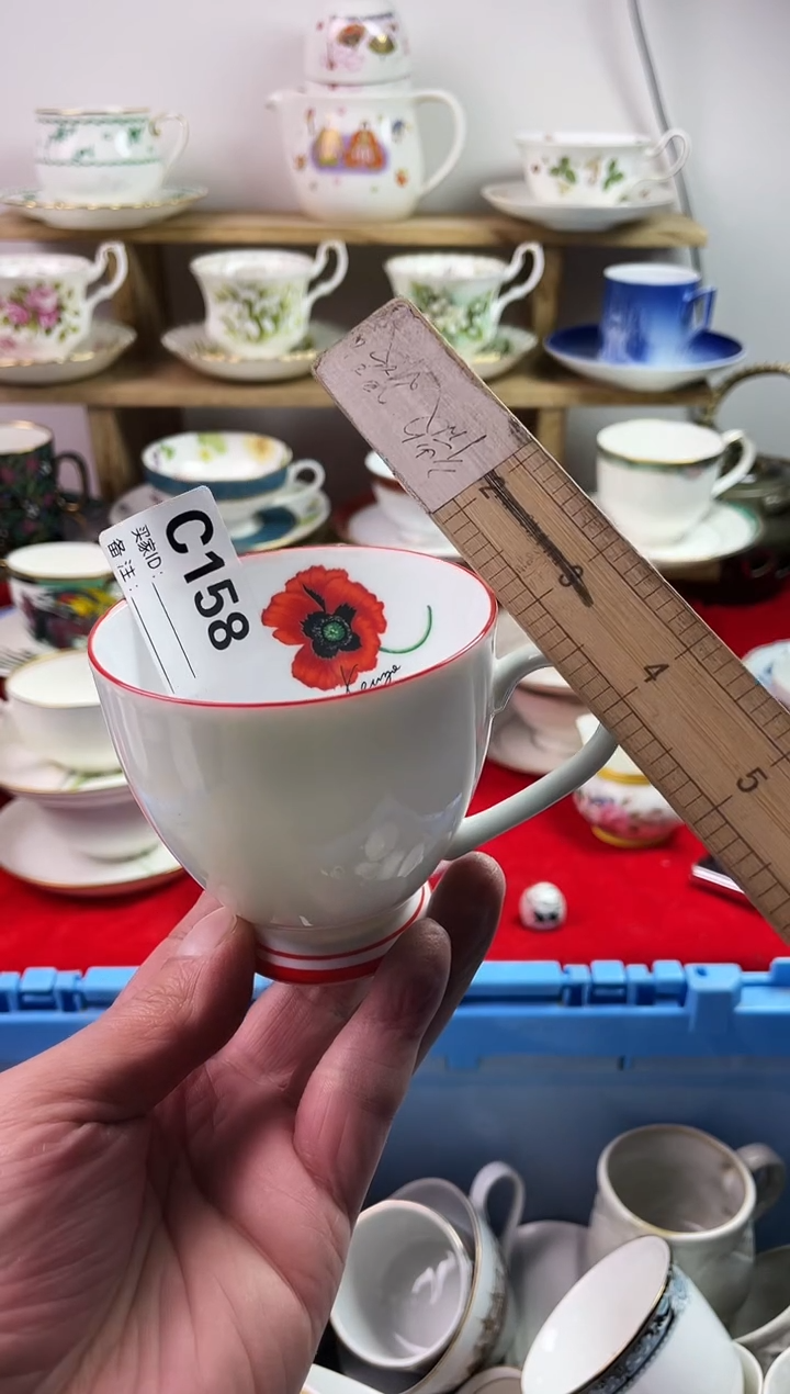 瓷片吉**照77777777777 C158