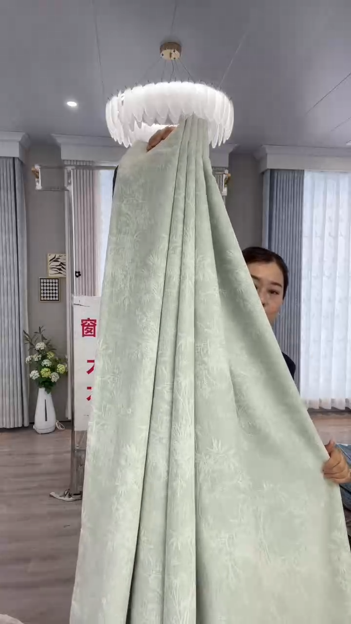 布闪电购商品30微瑕疵2挂钩2.7 （晚）