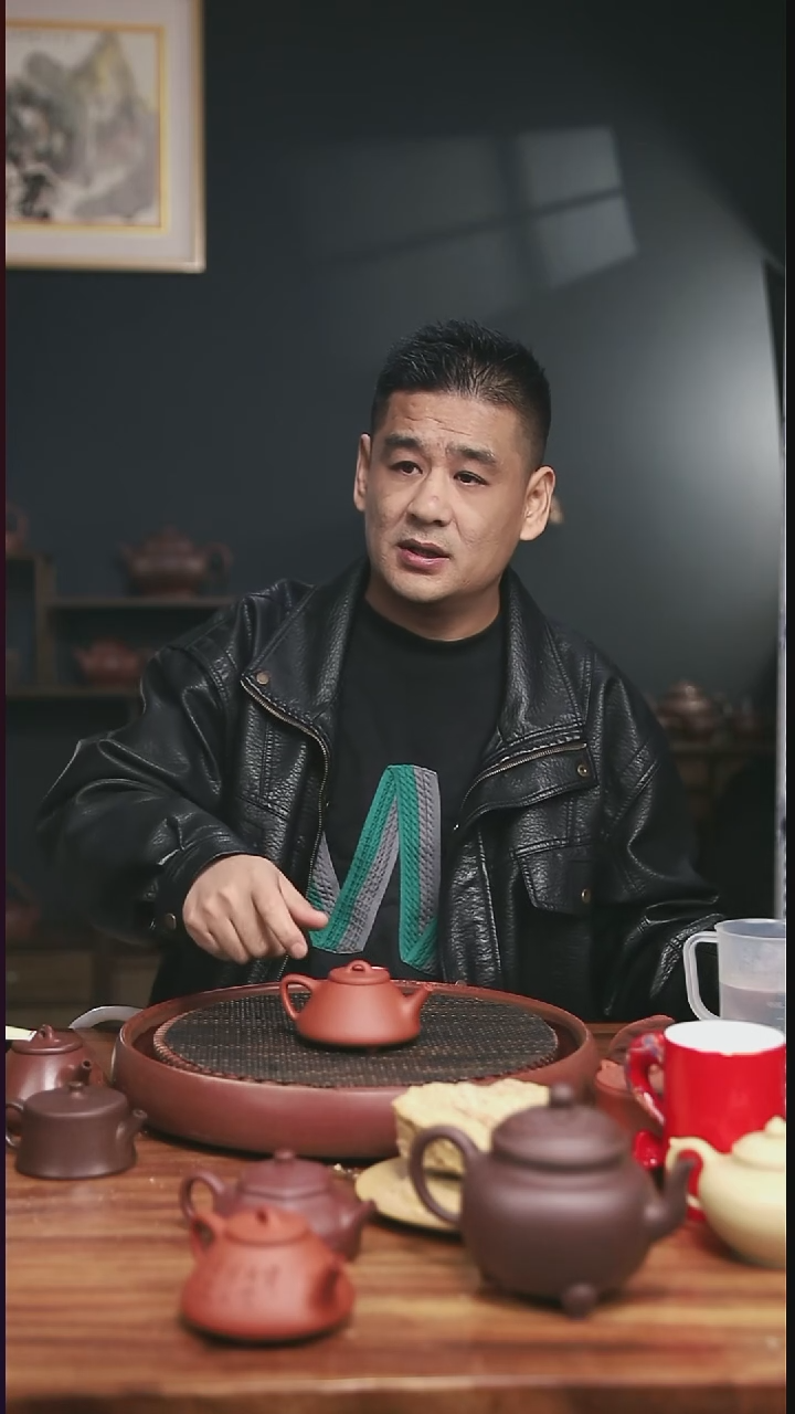 茶壶紫砂21号大红泥子冶石瓢200CC微微暇