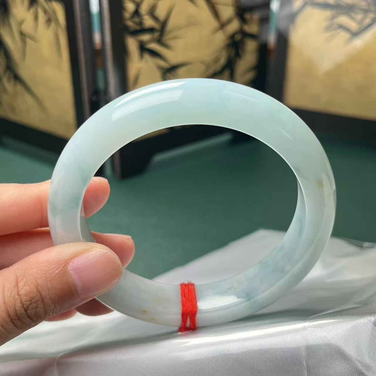 天然.保真58+圈-天然缅甸A货翡翠.糯种牛奶底飘花带洒金-25040208