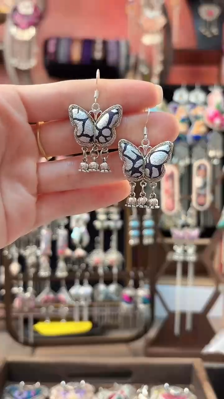 织绣 云织谣民族风精美饰品   15