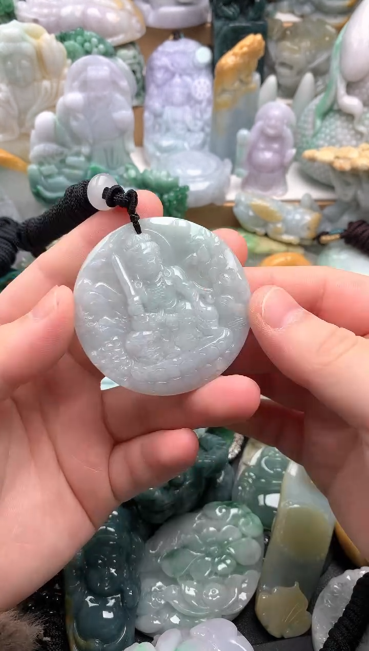 吊坠(不含链)未镶嵌翡翠1