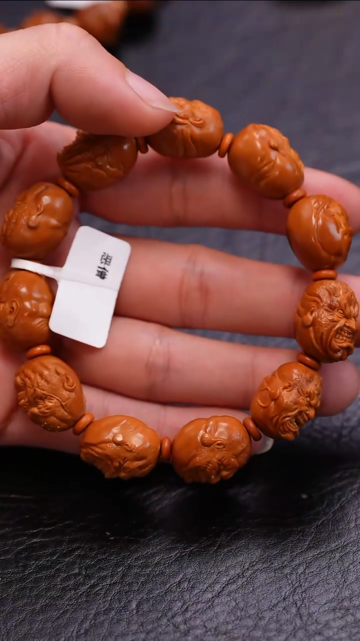 【闪购商品】橄榄核吊坠橄榄核