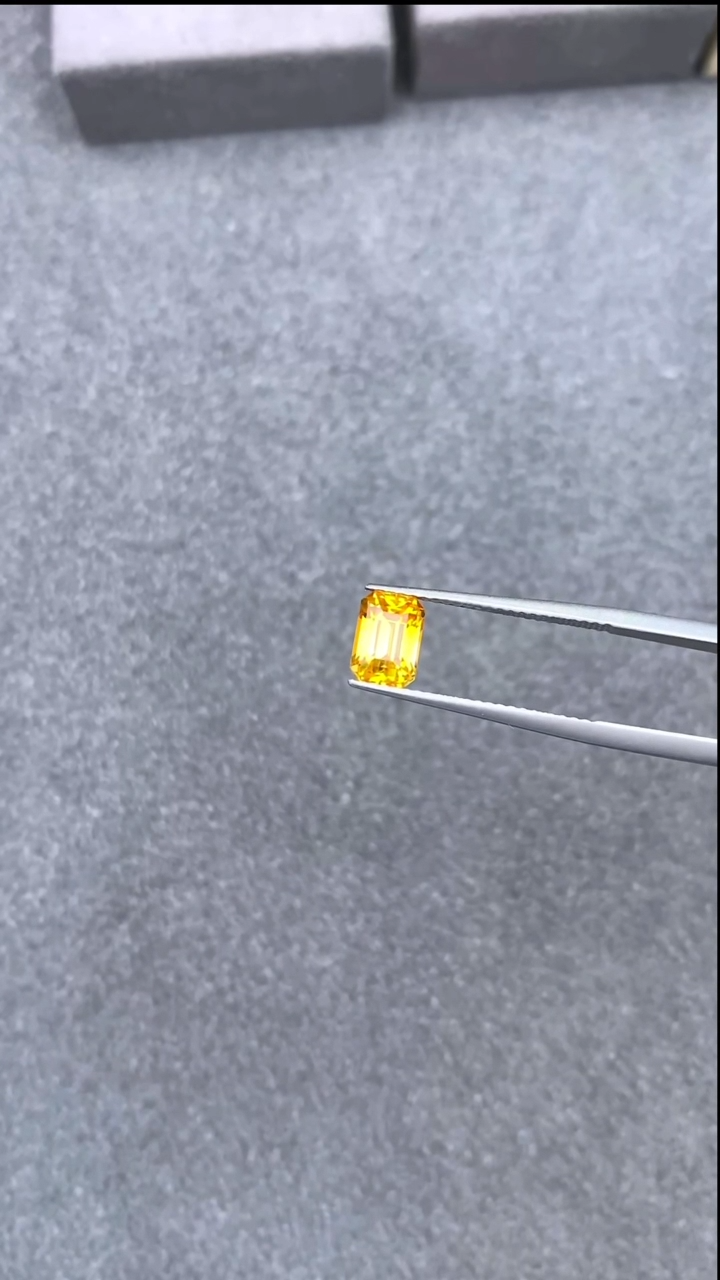 【闪购商品】蓝宝石裸石未镶嵌1.82克拉