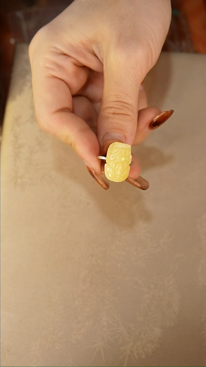 【闪购商品】琥珀戒指银S925镶嵌戒指