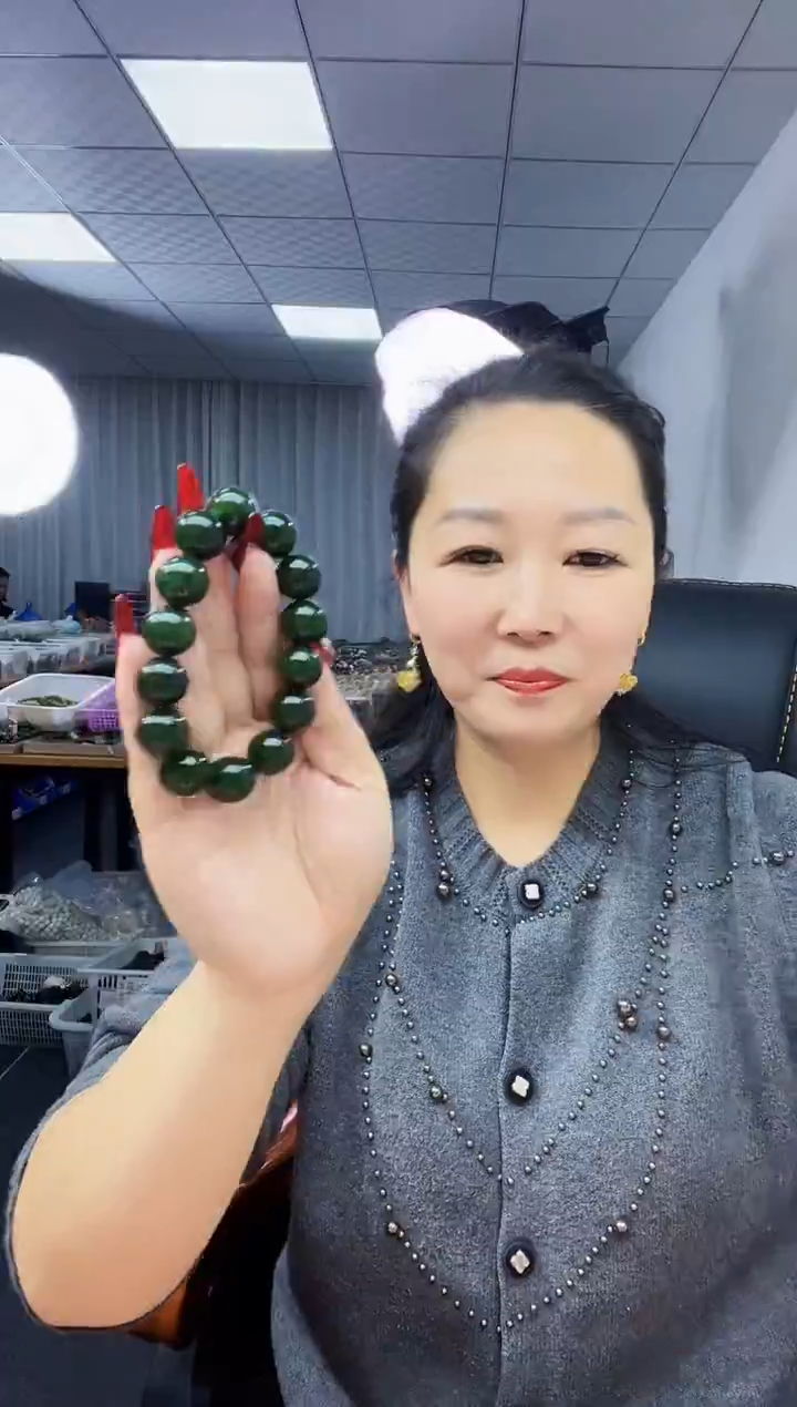 未镶嵌手链和田玉天然和田玉俄7碧DW绿16