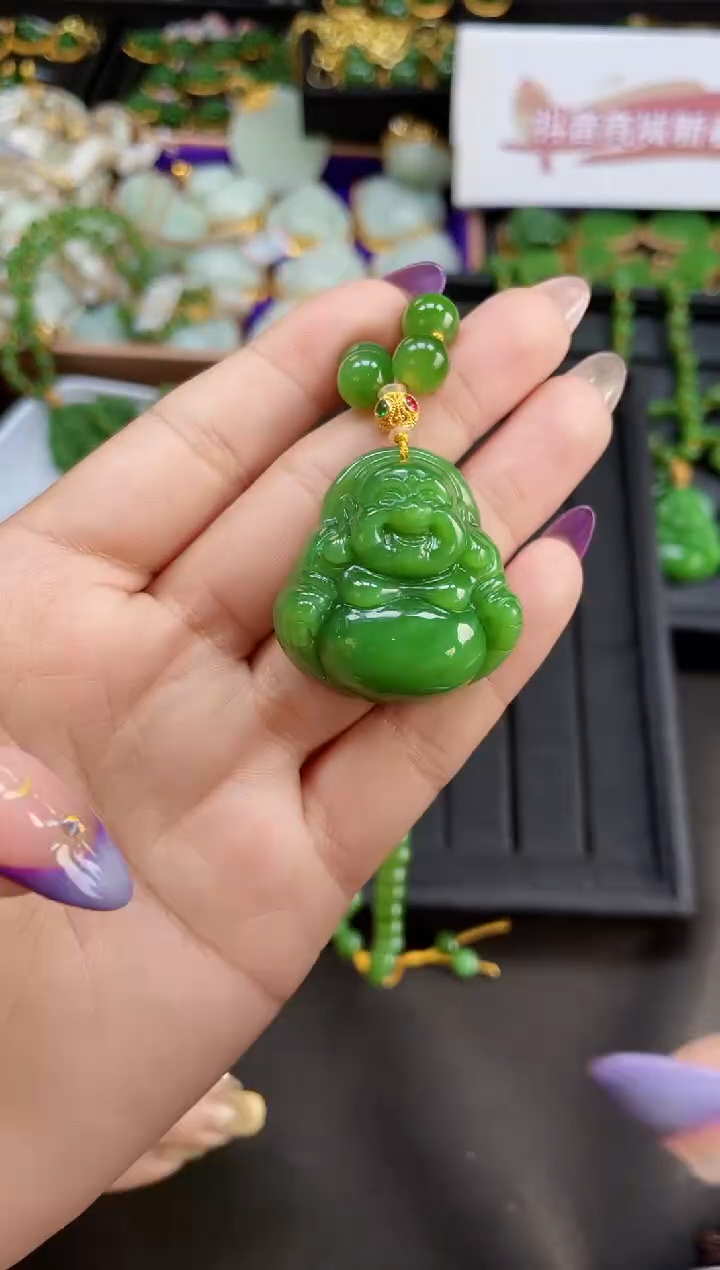 【闪购商品】和田玉套链18K金镶嵌多样性发一