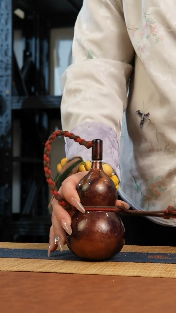 1号 天然热水酒葫芦 一物一拍（有瑕介意勿拍）180