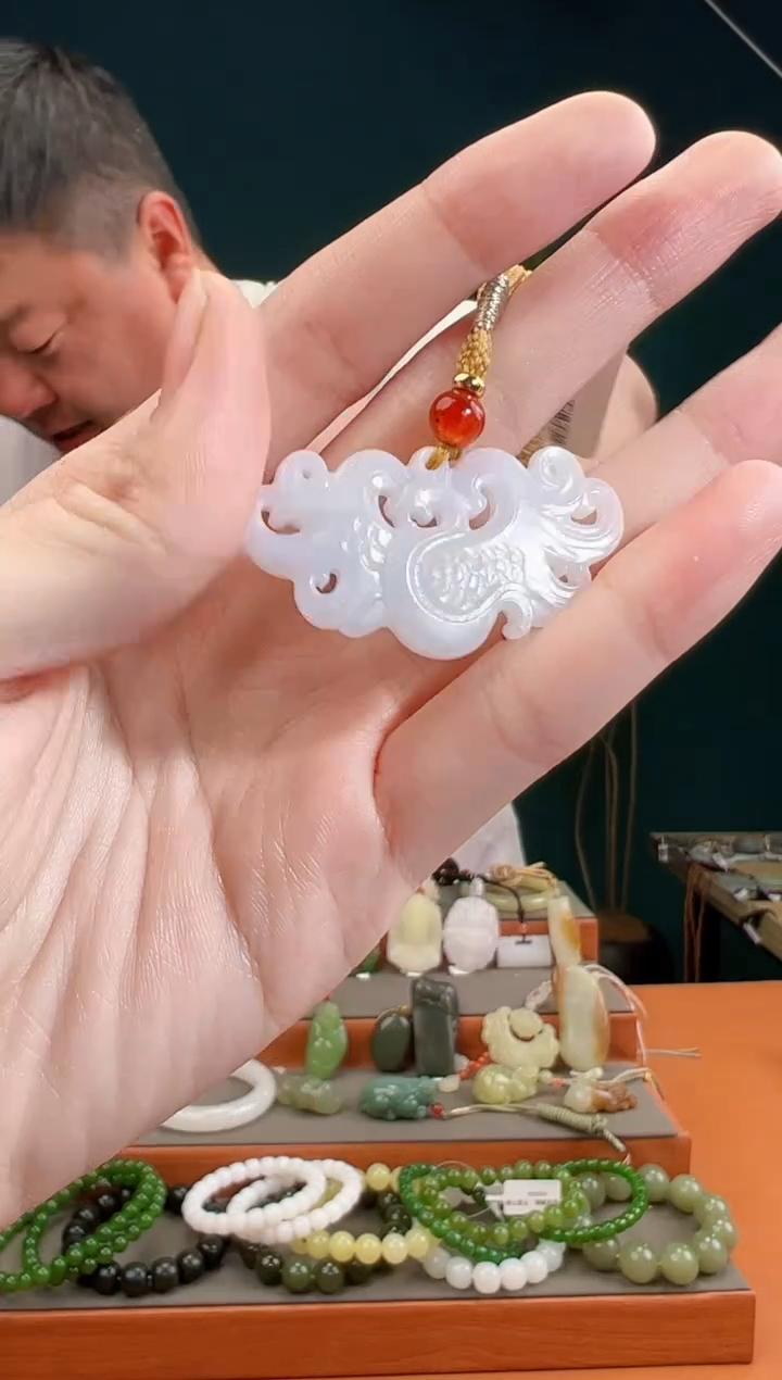 颈饰未镶嵌和田玉多样性发货 拍一单发一个