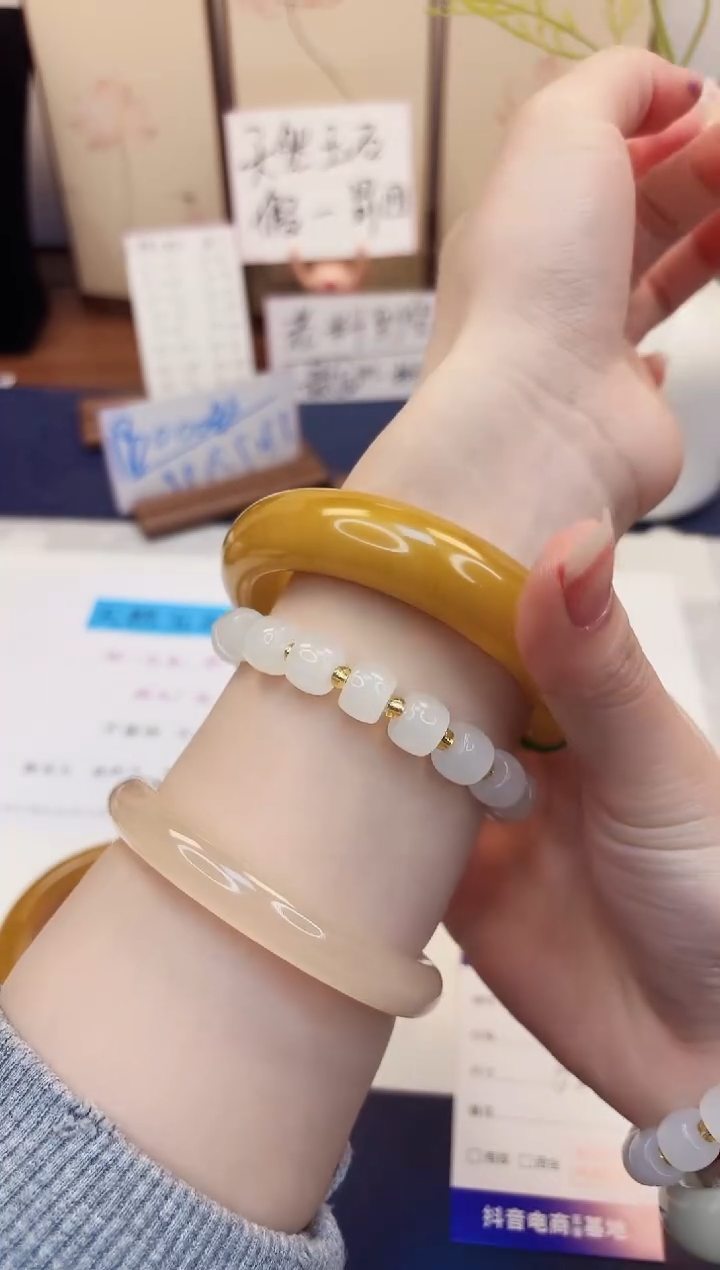 【闪购商品】石英质玉手镯未镶嵌166-财气镯-圈口62