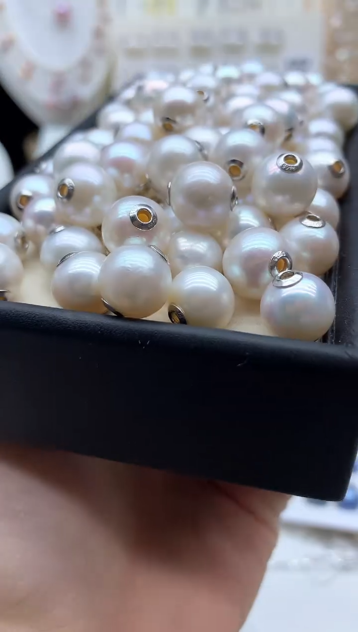 淡水珍珠银S925镶嵌吊坠(不含链)多样性发其一非无暇11mm