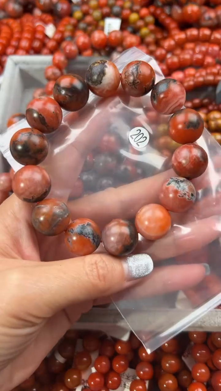 未镶嵌手串南红玛瑙16+