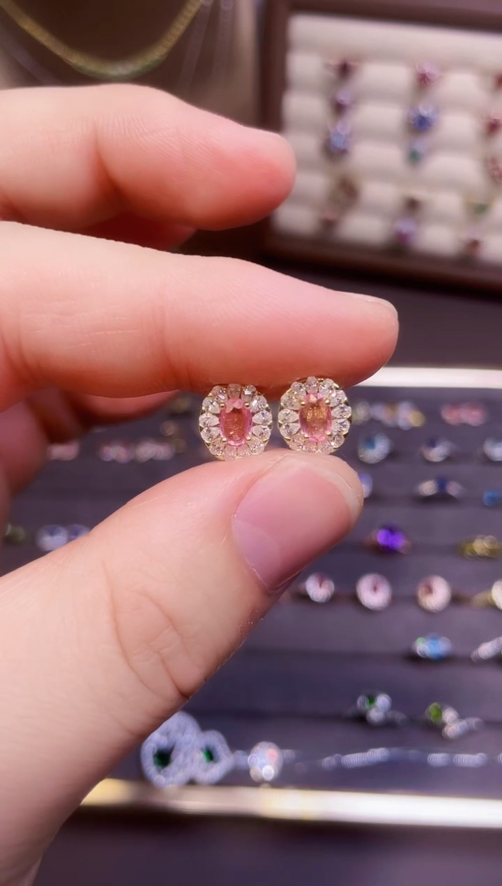 【闪购商品】彩色蓝宝石耳饰银S925镶嵌一对