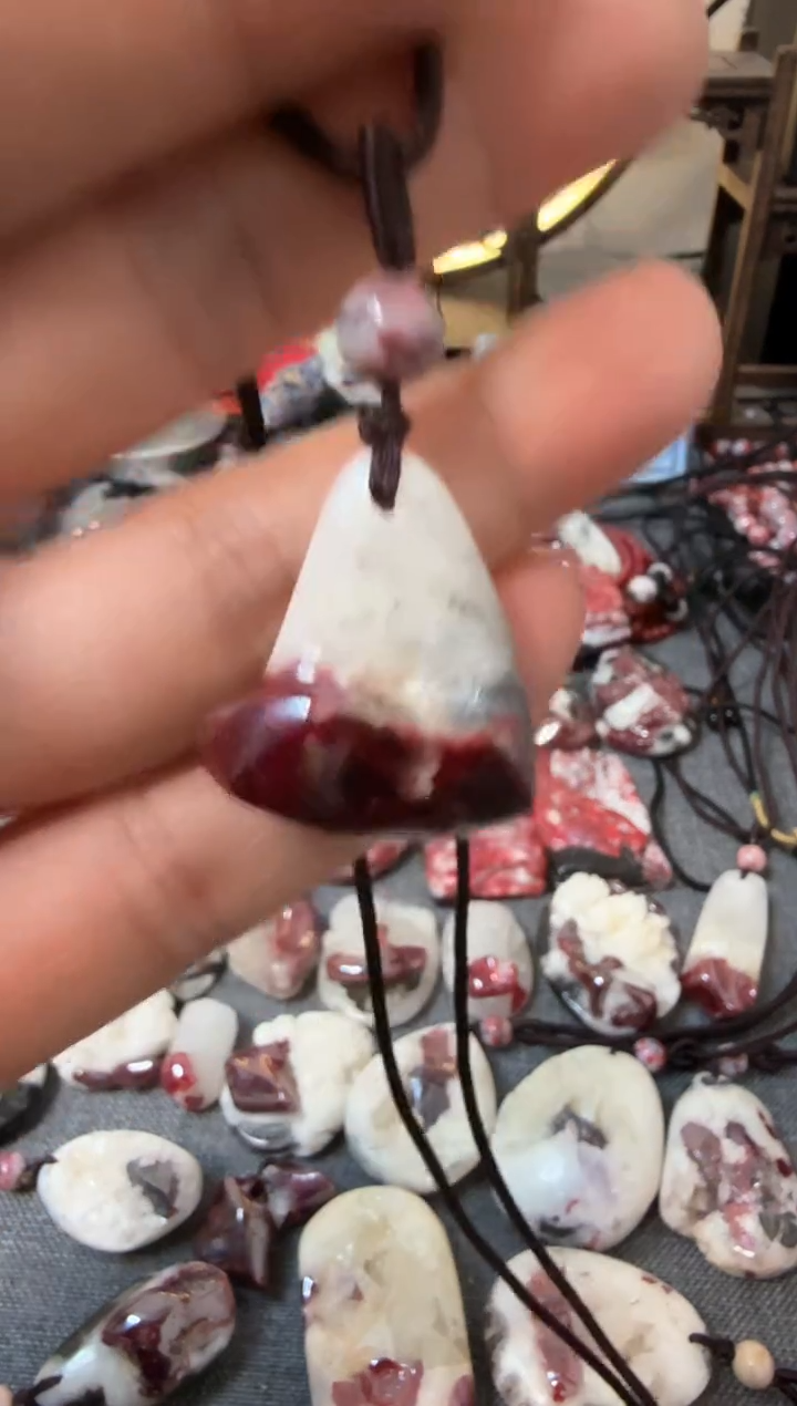 【闪购商品】天然辰砂大晶砂随行吊坠1