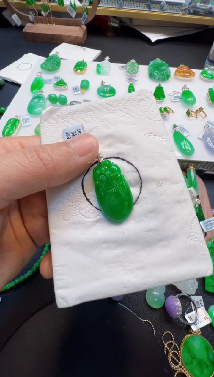 【闪购商品】定制翡翠18K金镶嵌9800元