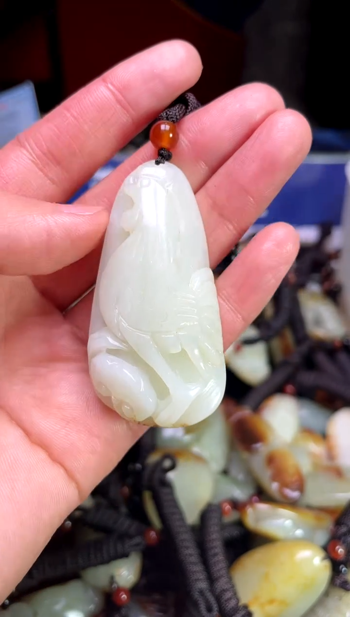 【闪购商品】和田玉颈饰未镶嵌1