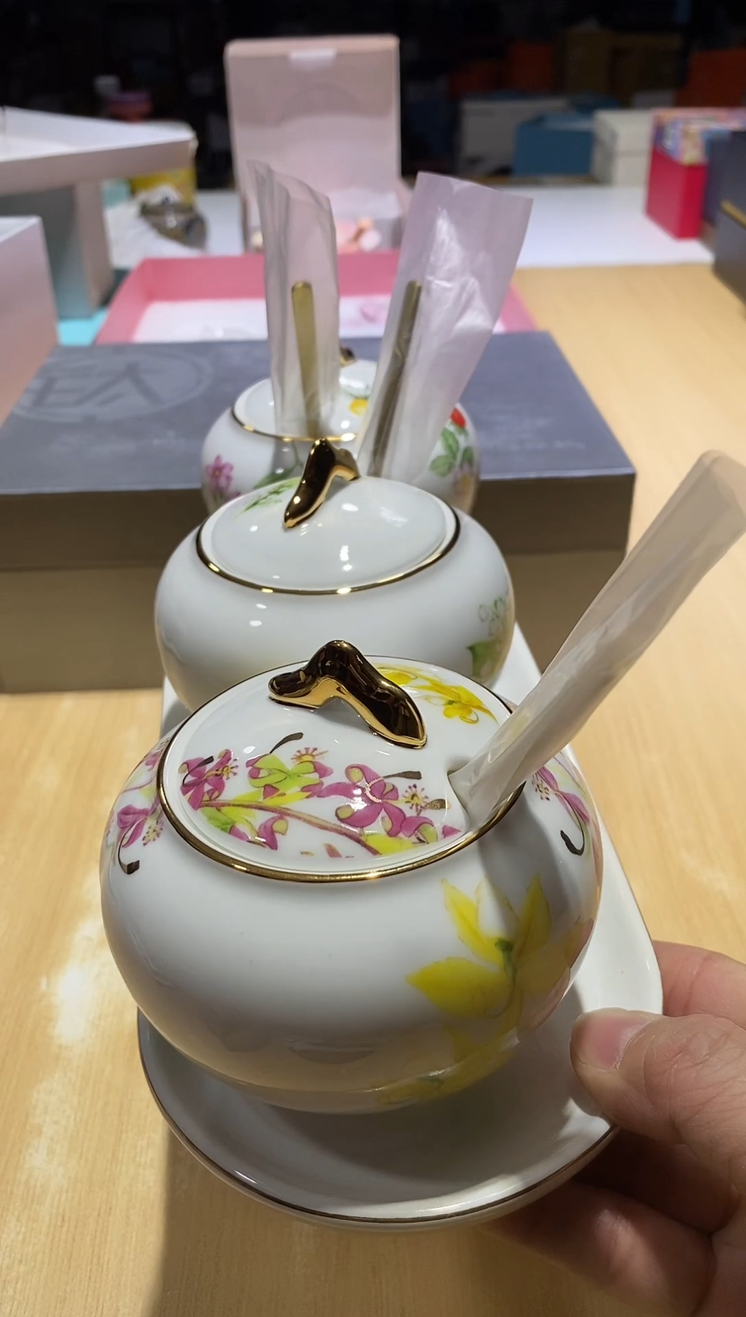 瓷片11111111111@@1