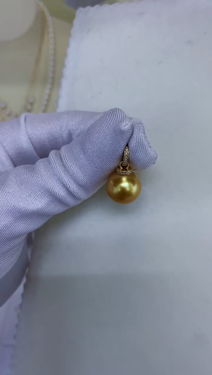 18K金镶嵌DA海水珍珠  X051 金珠吊坠