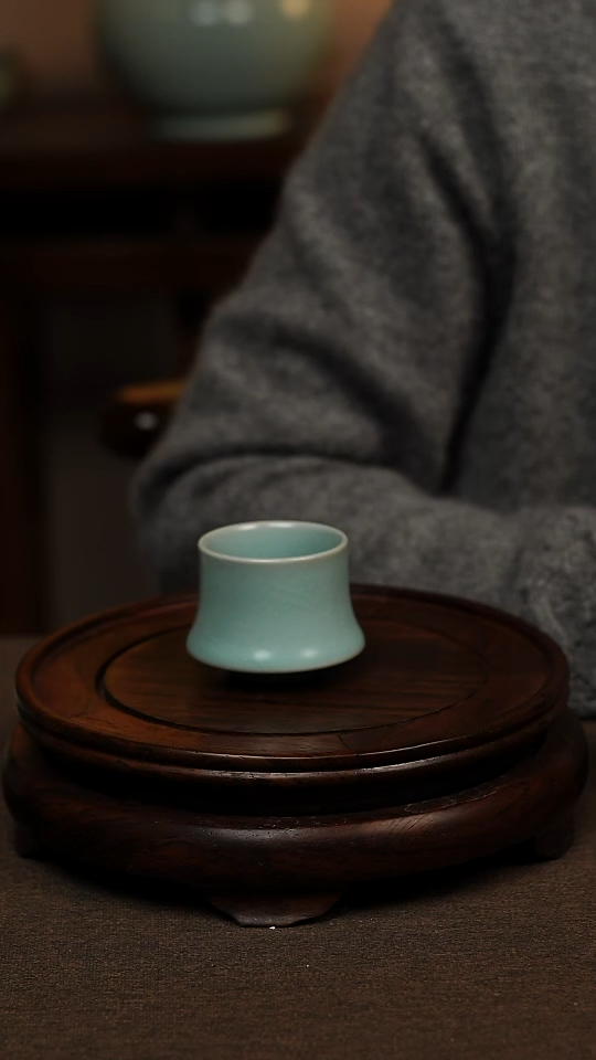 瓷片仿古天青全手工聚财杯40ml 微瑕 不带礼盒