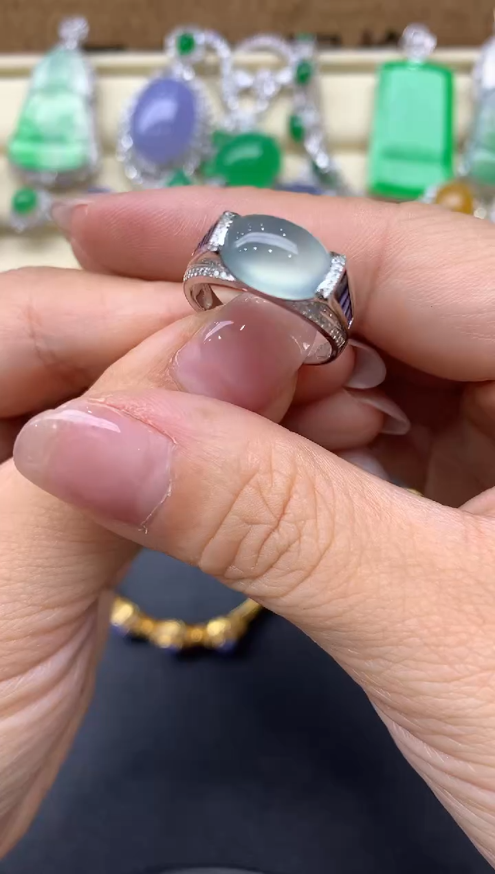 【闪购商品】翡翠戒指18K金镶嵌667-中国好珍宝