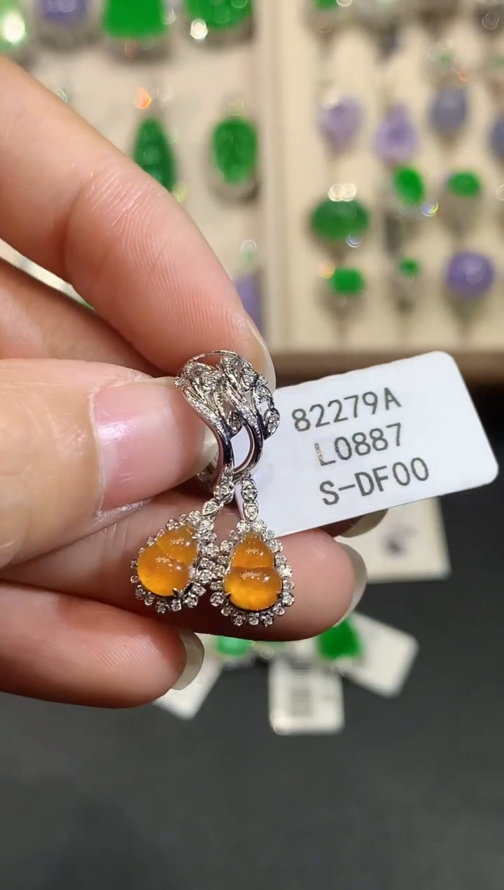 【闪购商品】翡翠耳饰18K金镶嵌L0887